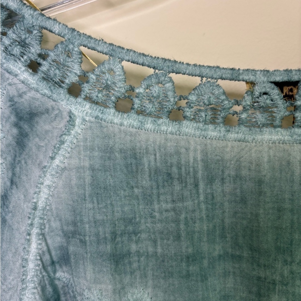 Democracy Blouse Size S Top Sleeves 2/3 Crewneck Light Blue - Picture 8 of 15